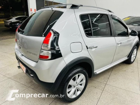 SANDERO STEPWAY