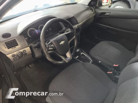 VECTRA SEDAN - 2.0 MPFI EXPRESSION 8V 4P MANUAL