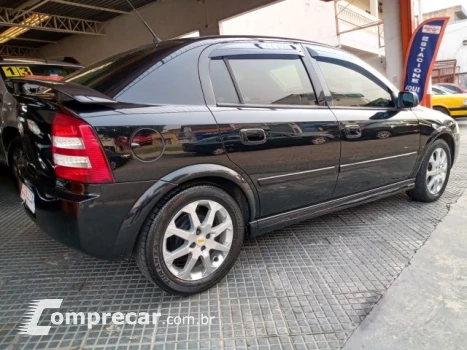 ASTRA HATCH - 2.0 MPFI ADVANTAGE 8V 4P MANUAL