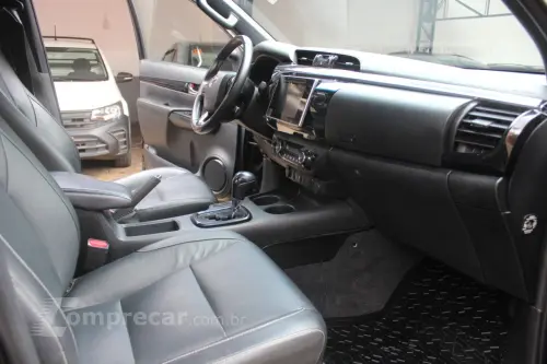 Hilux Caminhonete 2.8 16V SRX 50 ANOS 4X4 TURBO DIESEL CABIN
