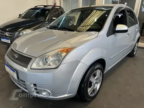 FORD FIESTA 1.6 MPI Hatch 8V 4 portas