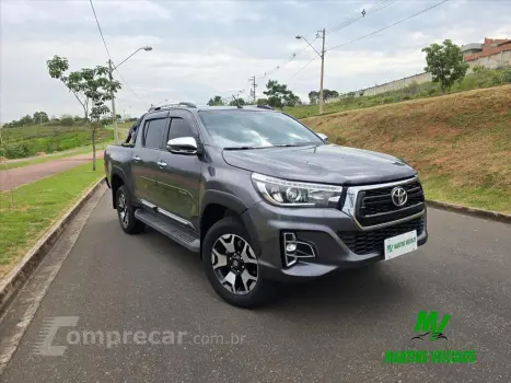 Toyota HILUX 2.8 SRX 4X4 CD 16V DIESEL 4P AUTOMÁTICO 4 portas
