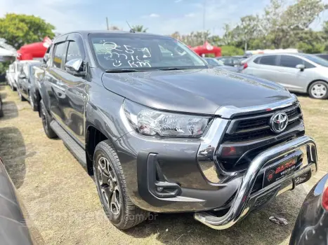 Toyota HILUX 2.8 D-4D TURBO DIESEL CD SRV 4X4 AUTOMÁTICO 5 portas