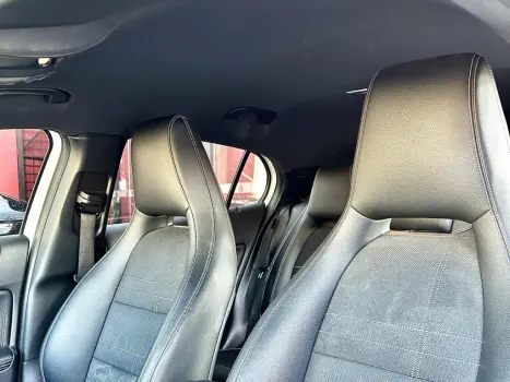 GLA 200 1.6 CGI ADVANCE 16V TURBO FLEX 4P AUTOMÁTICO