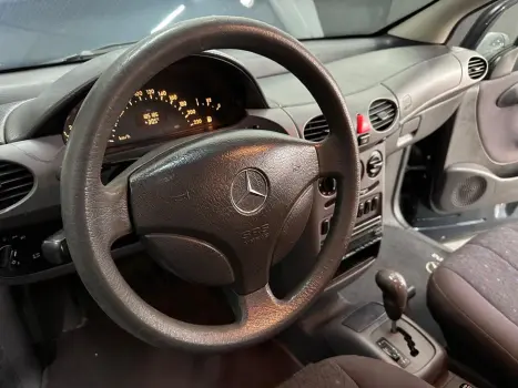 A 190 1.9 Elegance 8V Gasolina 4P Automático