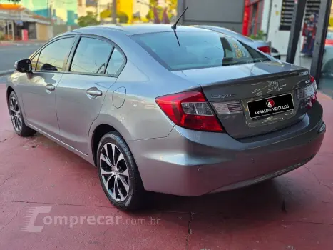 Civic Sedan LXR 2.0 Flexone 16V Aut. 4p