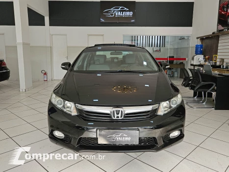 Honda CIVIC 1.8 EXS 16V 4 portas