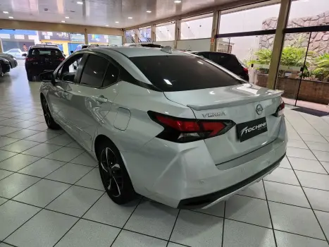 Versa Sedan 1.6 16V 4P FLEX EXCLUSIVE XTRONIC AUTOMÁTICO CVT