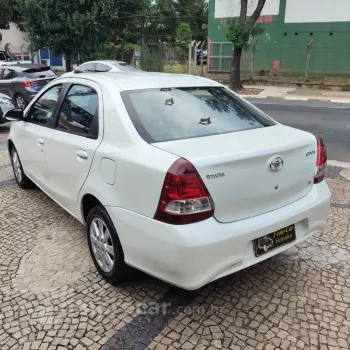 ETIOS X Plus Sedan 1.5 Flex 16V 4p Aut.