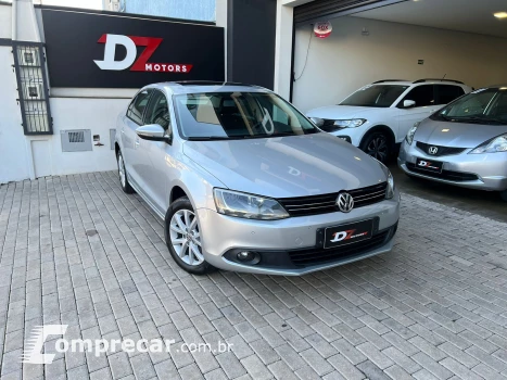 Volkswagen JETTA 2.0 Comfortline 4 portas