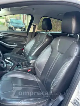 FOCUS 2.0 Titanium Plus 16V