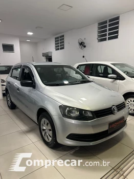 Volkswagen GOL 1.0 8V 4 portas