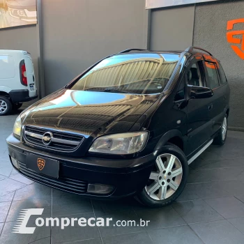 CHEVROLET ZAFIRA 2.0 MPFI Elegance 8V 4 portas