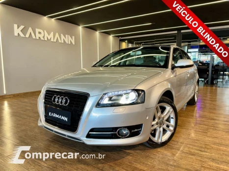 Audi A3 Sport 2.0 16V TFSI S- tronic 4 portas