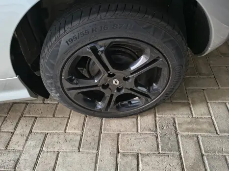 SANDERO 1.6 16V SCE FLEX GT LINE MANUAL