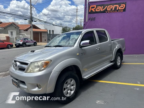 Toyota HILUX 3.0 SRV 4X4 CD 16V Turbo Intercooler 4 portas