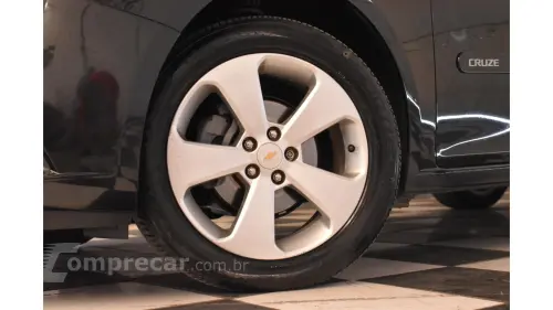 CRUZE SEDAN - 1.8 LT 16V 4P AUTOMÁTICO
