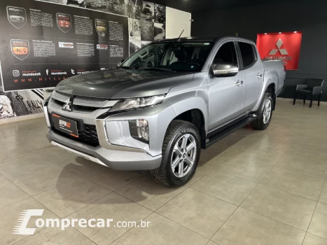 Mitsubishi L200 TRITON 2.4 16V Turbo Sport HPE CD 4X4 4 portas