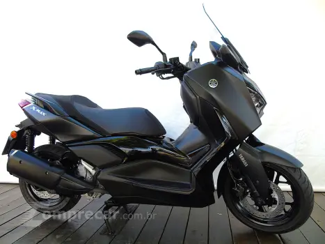 YAMAHA XMAX 250 CONNECTED ABS