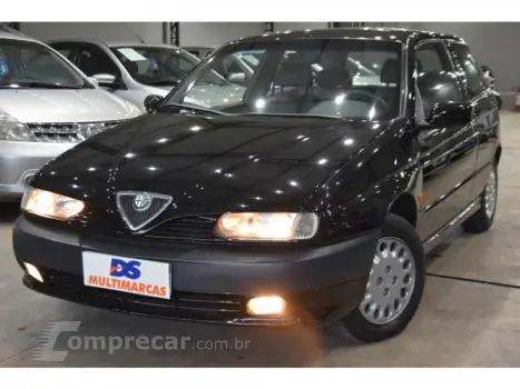 Alfa Romeo 145 - 2.0 ELEGANT 16V 2P MANUAL 2 portas