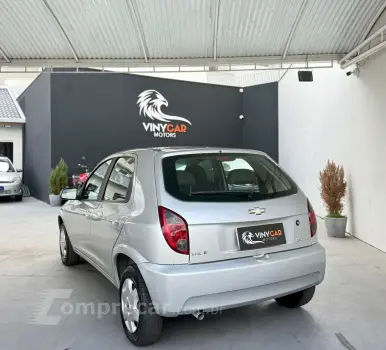 CELTA 1.0 MPFI LT 8V