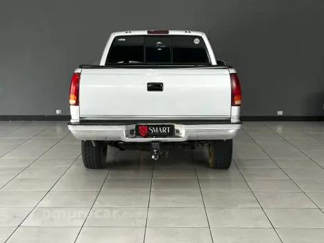 SILVERADO 4.1 MPFI DLX 4X2 CS 18V GASOLINA 2P MANUAL