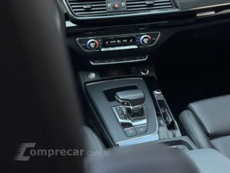 Q5 2.0 55 TFSI Phev Sportback Performance Black Quattro S Tr