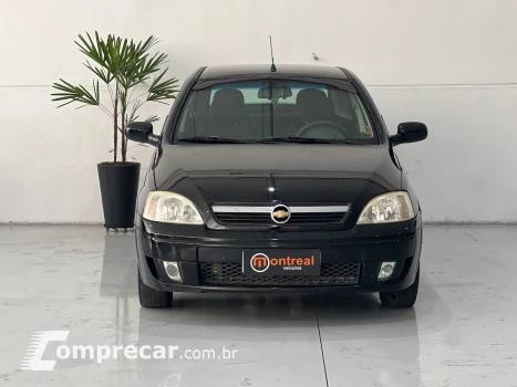 CORSA 1.4 MPFI Premium Sedan 8V