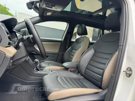 Taos 1.4 250 Tsi Total Flex Highline Automático