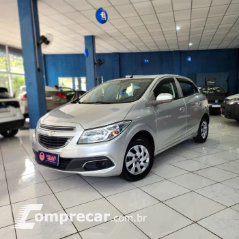 CHEVROLET ONIX 1.0 LT 4 portas