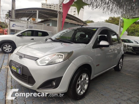 FORD FIESTA 1.6 MPI CLASS HATCH 8V 4 portas