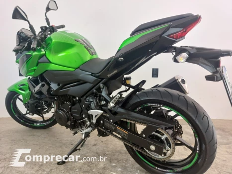 KAWASAKI Z400