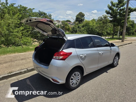 YARIS 1.5 16V XL