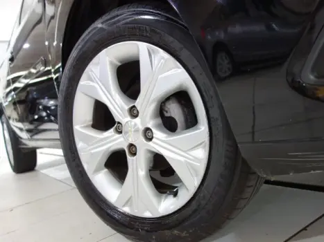 ONIX - 1.4 MPFI LT 8V 4P MANUAL