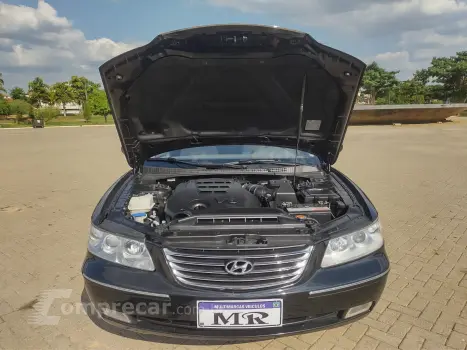 AZERA 3.3 MPFI GLS Sedan V6 24V