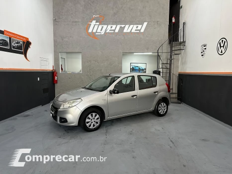 Renault SANDERO 1.0 12V SCE Authentique 4 portas