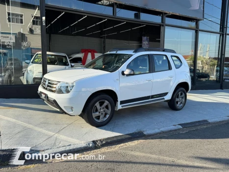 Renault DUSTER TECHROAD 2.0 Hi-Flex 16V Aut. 4 portas