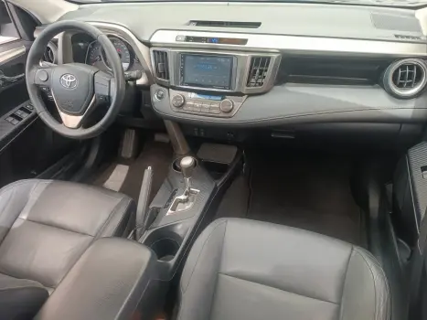 Toyota RAV4 2.5 16v 4x4