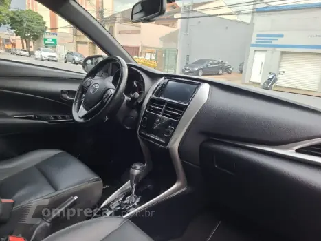 YARIS XS Connect 1.5 Flex 16V 5p Aut.