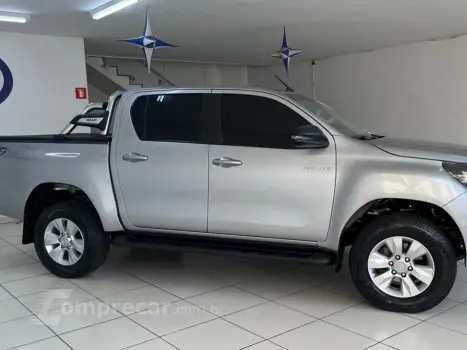 HILUX 2.8 SR 4X4 CD 16V DIESEL 4P AUTOMÁTICO