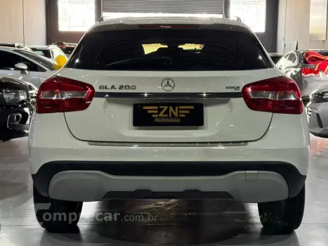 GLA 200 1.6 CGI FLEX STYLE 7G-DCT