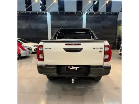 HILUX 2.8 D-4D TURBO DIESEL CD GR-S 4X4 AUTOMÁTICO