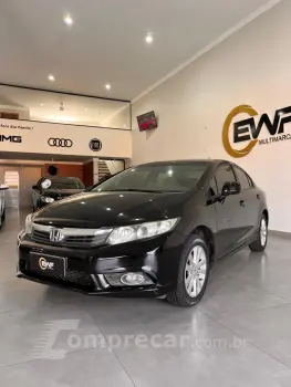 Honda Civic Sedan LXS 1.8/1.8 Flex 16V Aut. 4p 4 portas
