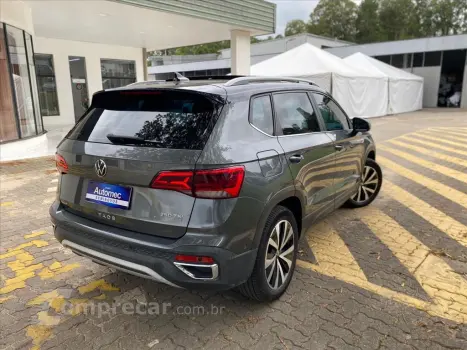 TAOS 1.4 250 TSI TOTAL FLEX HIGHLINE AUTOMÁTICO