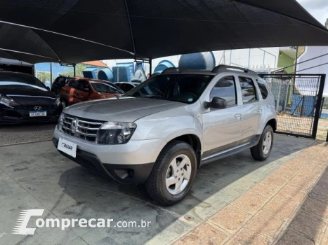 Renault DUSTER - 1.6 OUTDOOR 4X2 16V 4P MANUAL 4 portas