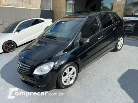 Mercedes-Benz Classe B 200 2.0 136cv Aut. 4 portas