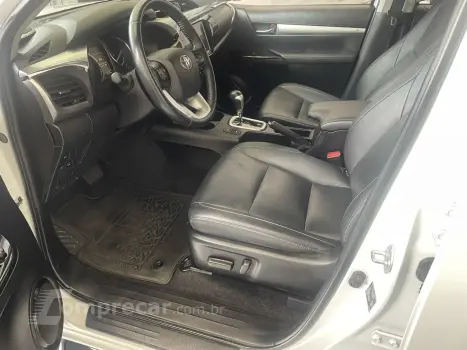 HILUX 2.8 D-4D TURBO CD SRX 4X4 AUTOMÁTICO
