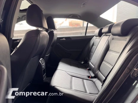 JETTA Comfortline 1.4 TSI 16V 4p Aut.