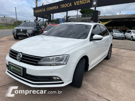 Volkswagen JETTA 1.4 16V TSI Comfortline 4 portas