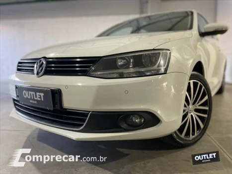 JETTA 2.0 TSI HIGHLINE 200CV GASOLINA 4P TIPTRONIC